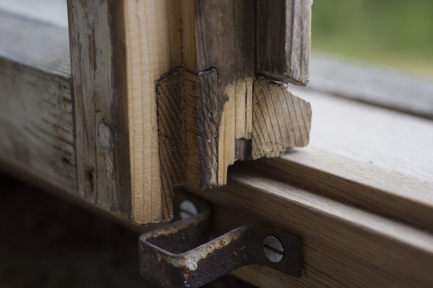 Fensterinstandsetzung als Beitrag für das Fortbestehen unserer Baudenkmäler 